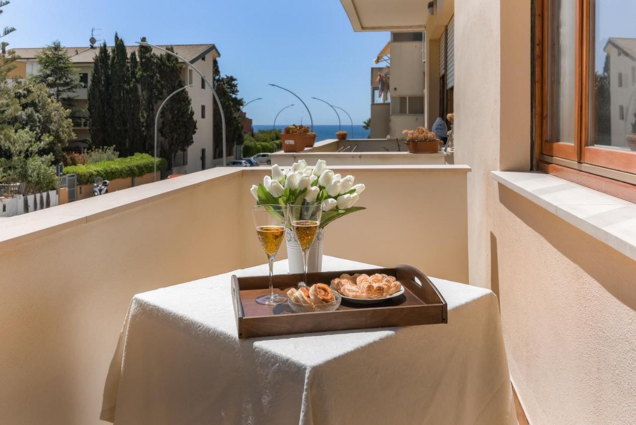 Dario Apartment - Magnolia Holidays Fertilia Exterior photo